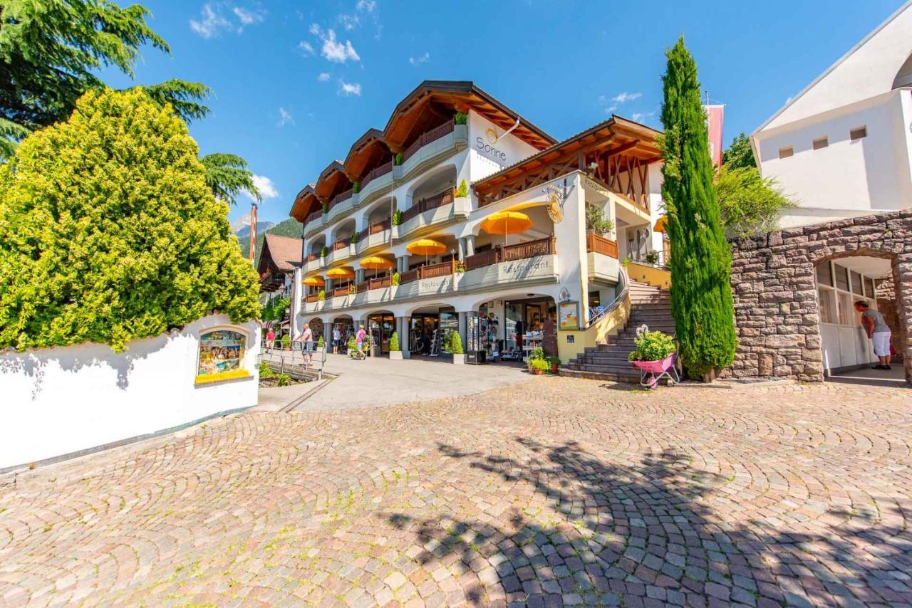Small Hotel Sonne Tirolo Kültér fotó